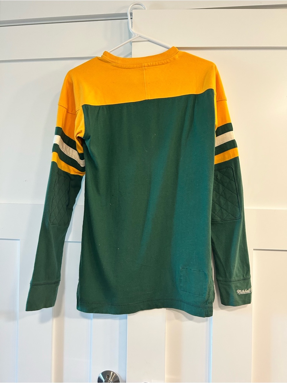 Retro Green Bay Packers Football Crewneck Tee - Picture 2 of 3